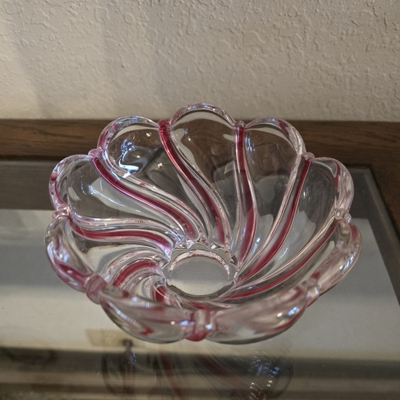 Mikasa peppermint swirl candy dish - Picture 2 of 8